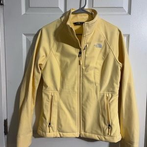 Like New Noth Face jacket.
